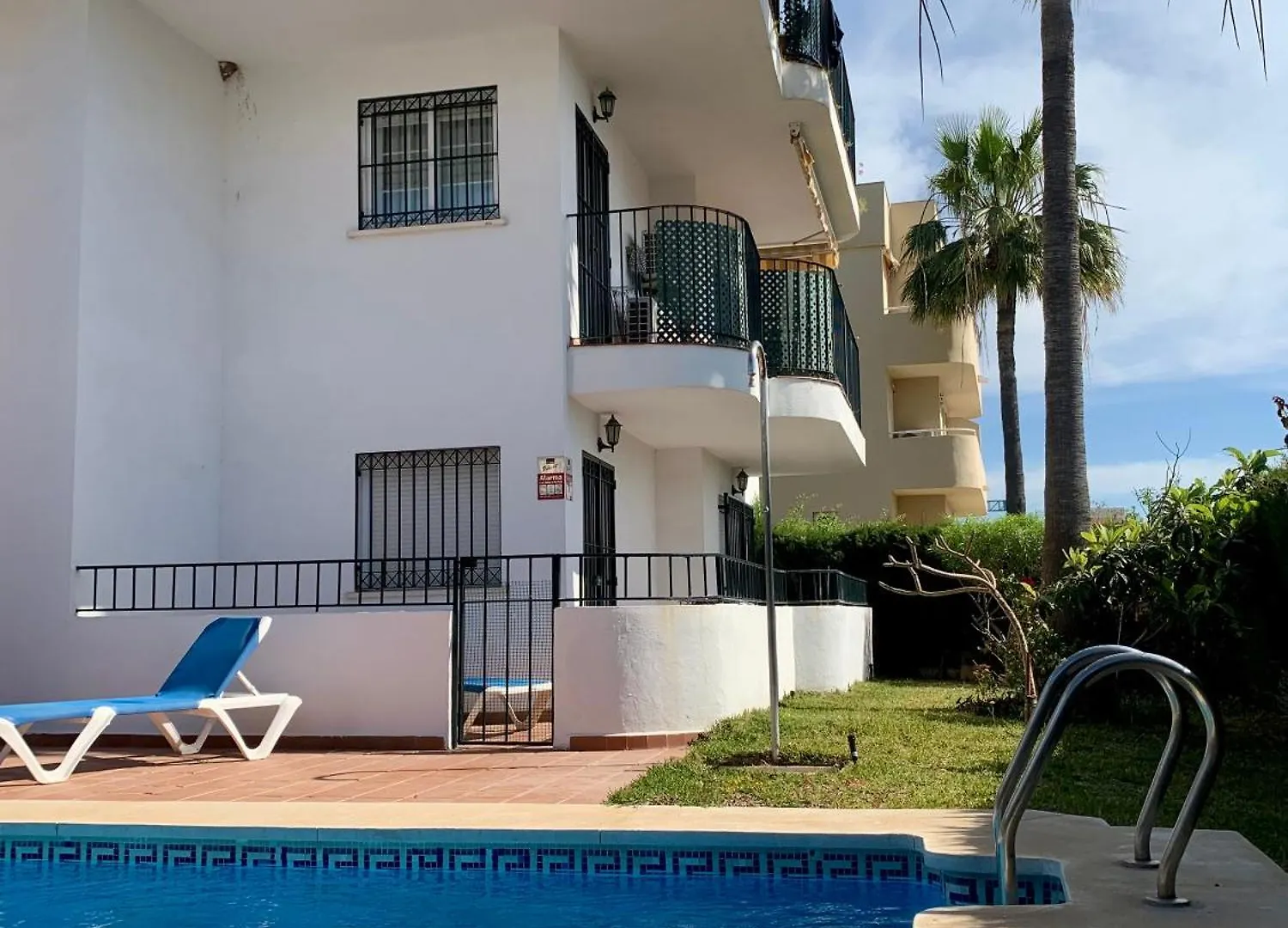 Apartamento En La Carihuela Cerca Playa 토레몰리노스 스페인