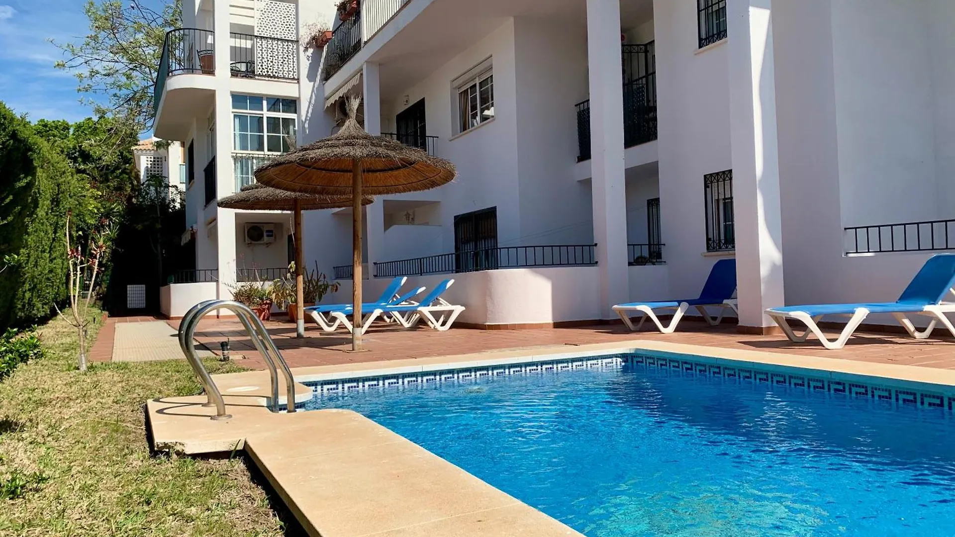 아파트 Apartamento En La Carihuela Cerca Playa 토레몰리노스 스페인